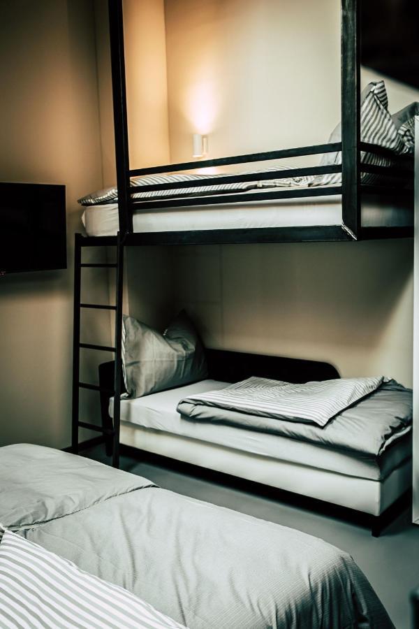 Boutique Apartments Old School Зёлль Экстерьер фото